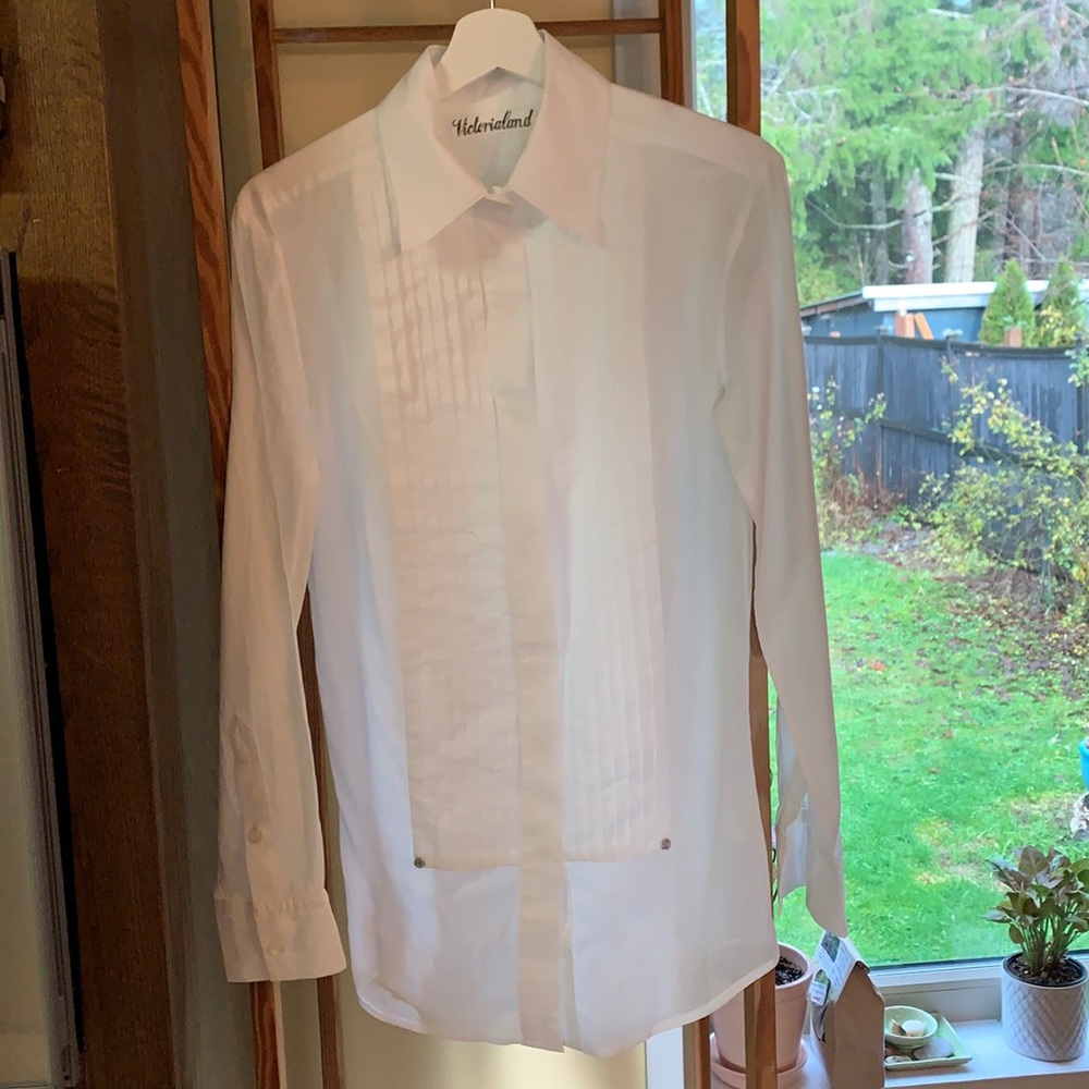 Victorialand Tuxedo Front White Cotton Shirt
